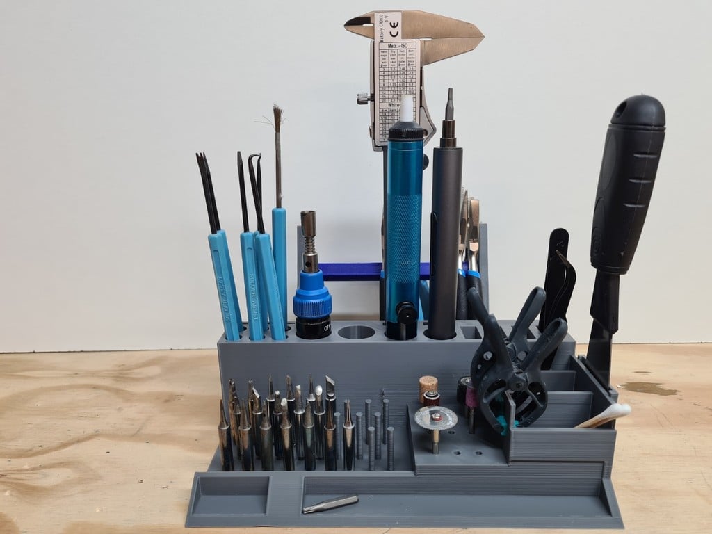 3D-Werkzeughalter zum Löten und Dremel
