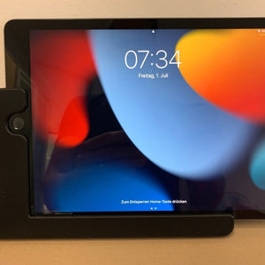 Wandmontierter iPad-Halter für iPad der 7.-9. Generation mit integriertem Netzteil
